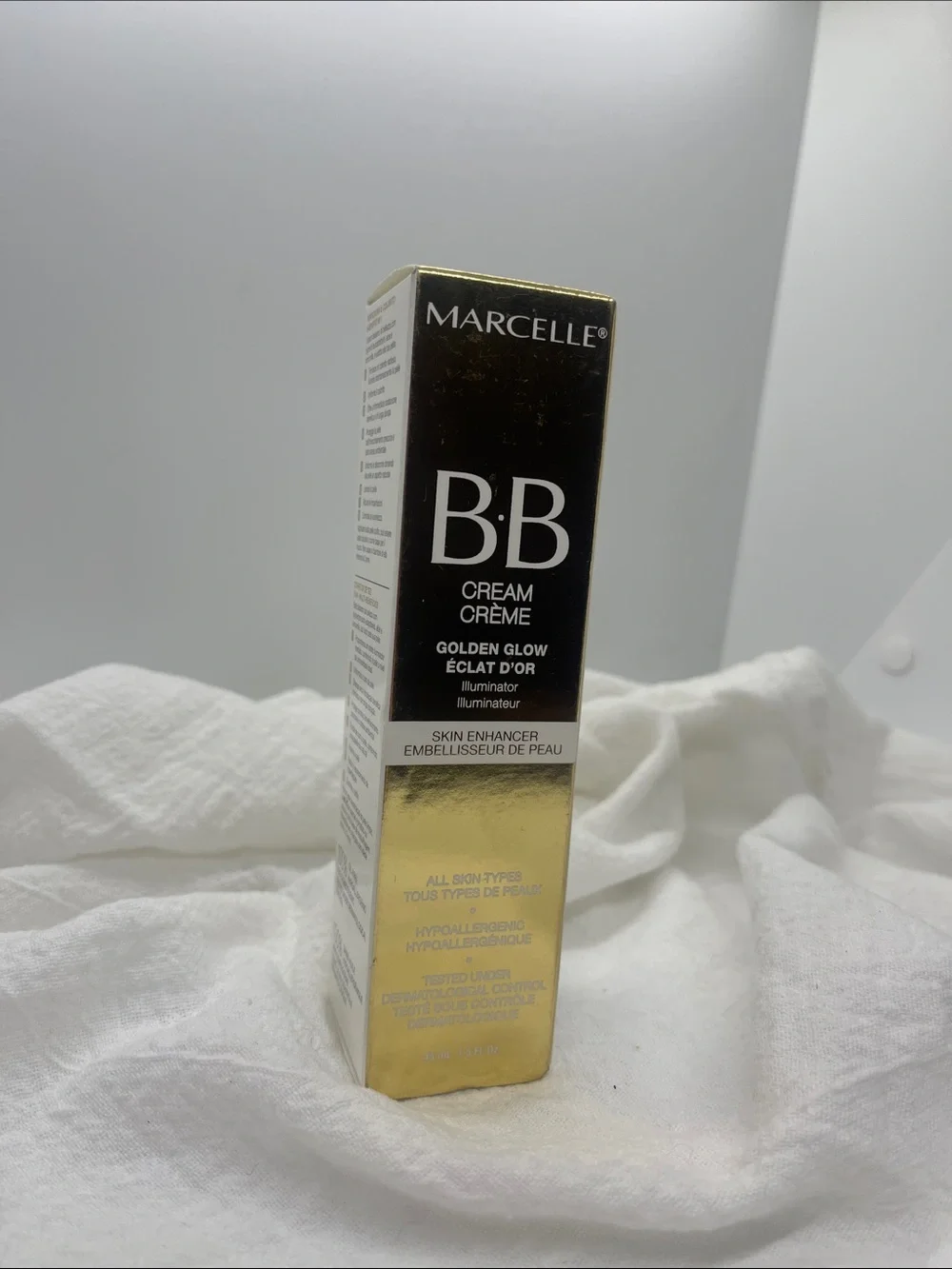 NEW in BOX Marcelle Golden Glow BB Cream Golden Glow Illuminator UNIVERSAL SHADE